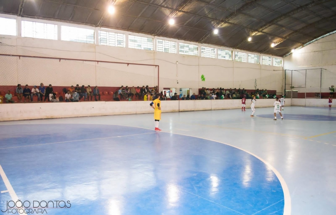 Conhea nossas estruturas - quadra futsal